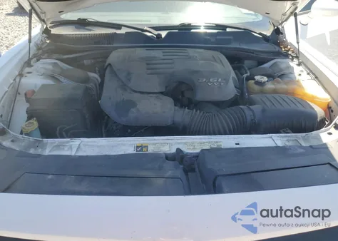 2014 Dodge Challenger Sxt z USA, uszkodzony, nr VIN 2C3CDYAG3EH249850